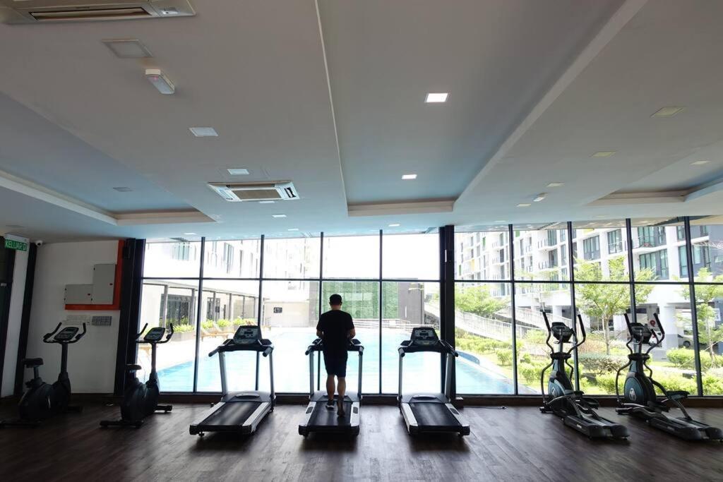 8Pax Cozy Home Stay Jazz Suites 1 Vivacity Kuching Sarawak 3Br Exteriér fotografie