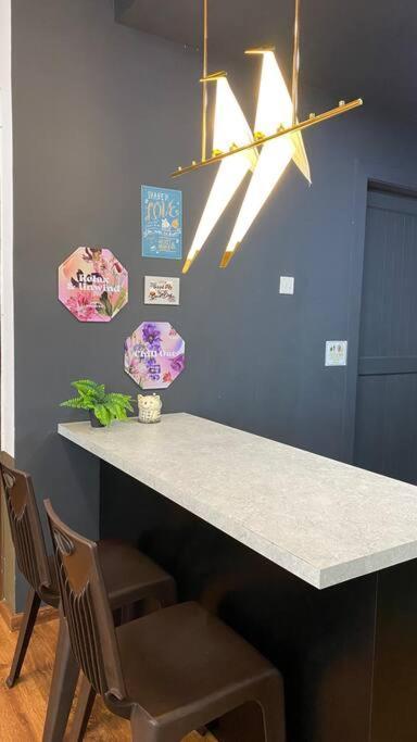 8Pax Cozy Home Stay Jazz Suites 1 Vivacity Kuching Sarawak 3Br Exteriér fotografie